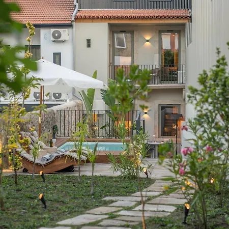 Sao Victor Residences - 1 Presidential Garden With Private Pool Apartman *